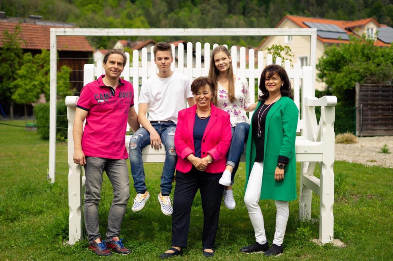 Gaestehaus Biedermann Kinding Esterno foto